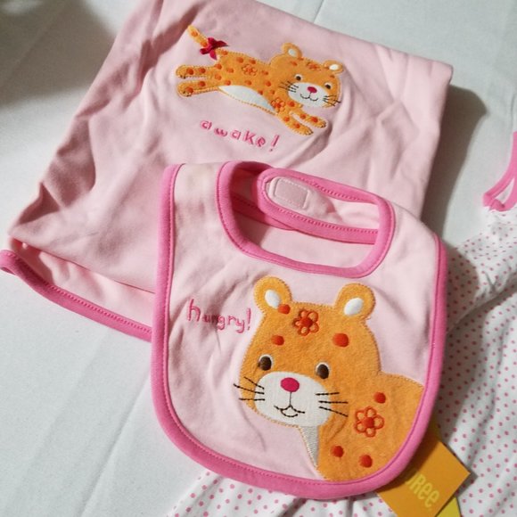 Gymboree Jungle Parade NWT Blanket, Bib, 0-3 month Romper & 0-6 hat. - Picture 5 of 7